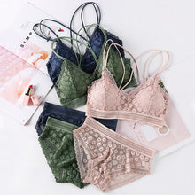 Load image into Gallery viewer, Soft Flower Bra Set