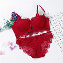 Load image into Gallery viewer, Flowers Lace Bra Set
